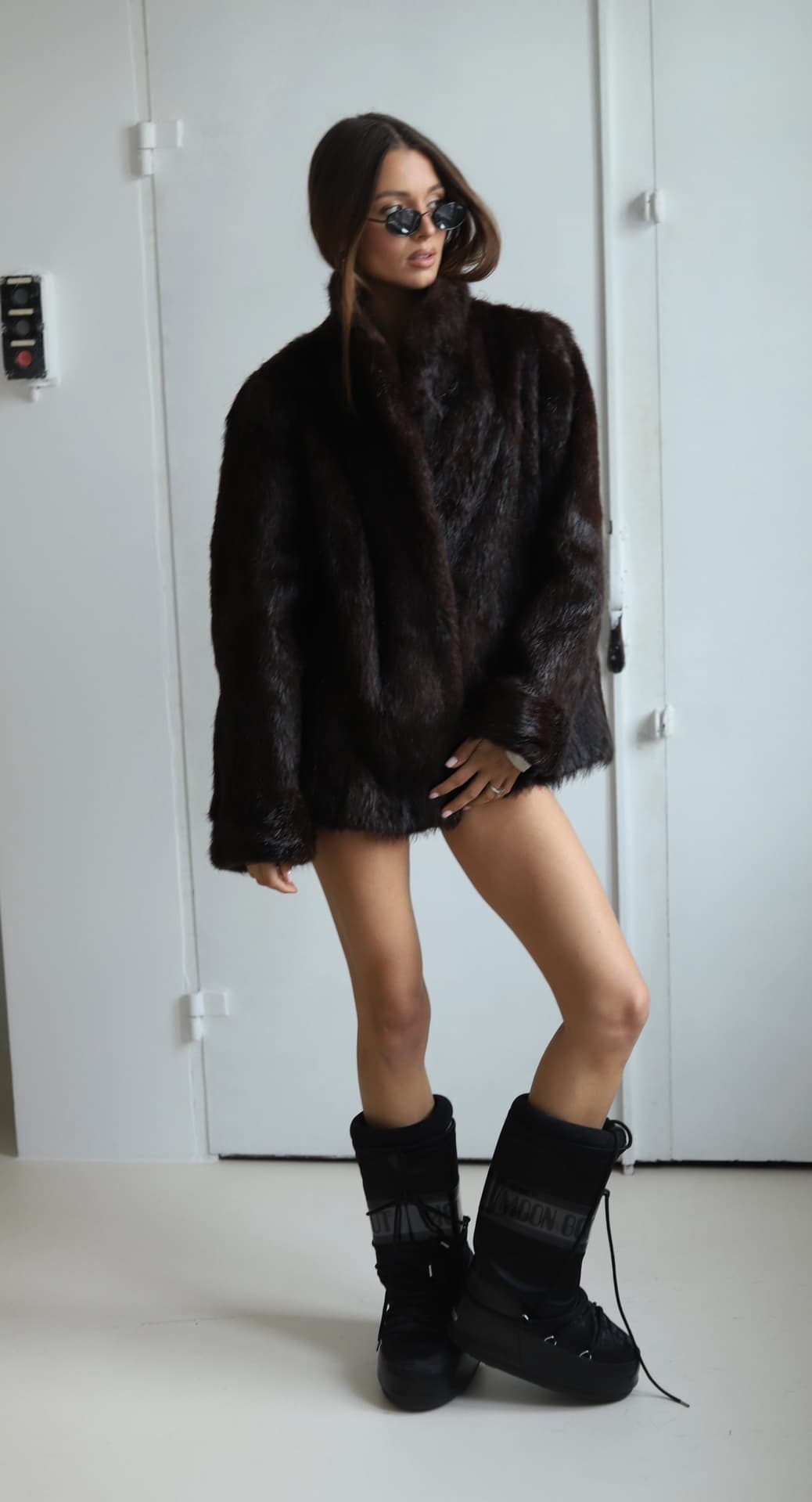 Futro czekoladowe short XS